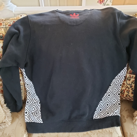 Adidas Originals Dikembe Mutombo "55" Crewneck Sweatshirt Kangaroo Pocket - Picture 2 of 3